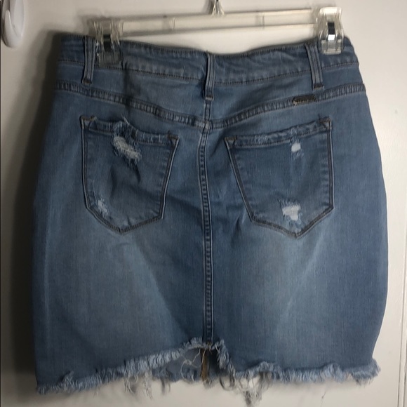 Distressed jean skirt! - Picture 2 of 5
